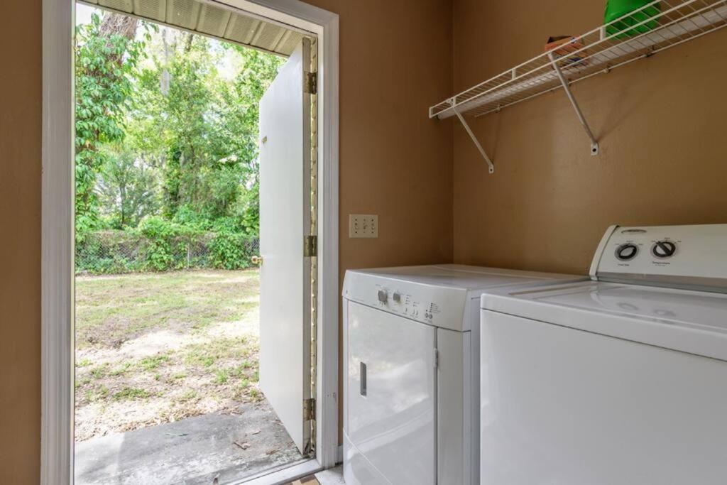 Glendale Getaway Prime Brandon Location Apartment Luaran gambar